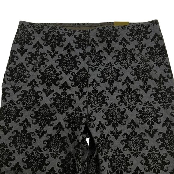 Chico's Marseille Flocked Ponte Pull On Ankle Pant Navy Blue Size 1.5 (US 10) - Picture 2 of 12